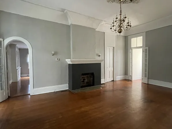 1915 Napoleon Ave, New Orleans, LA 70115