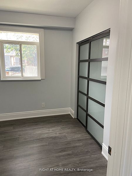 Toronto House for rent - 3 Bedrooms — photo 5