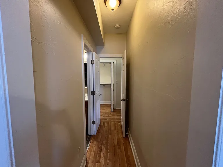 912 Portland St #3 — Photo 11