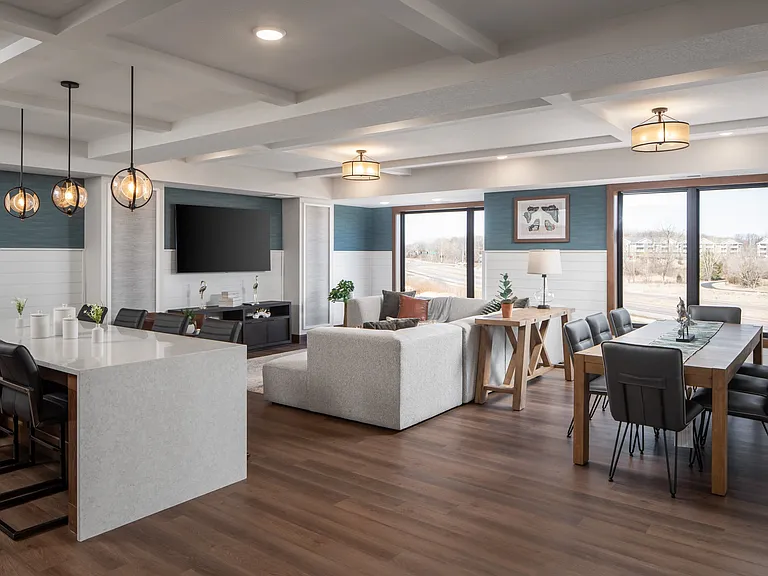 Jeffers Waterfront Apartments — Photo 38