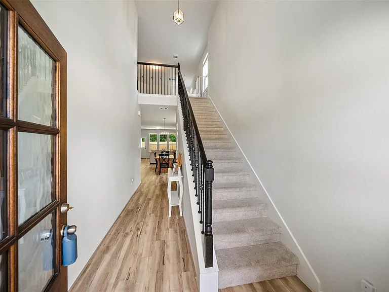 9985 Mountain Lion Ln — Photo 2