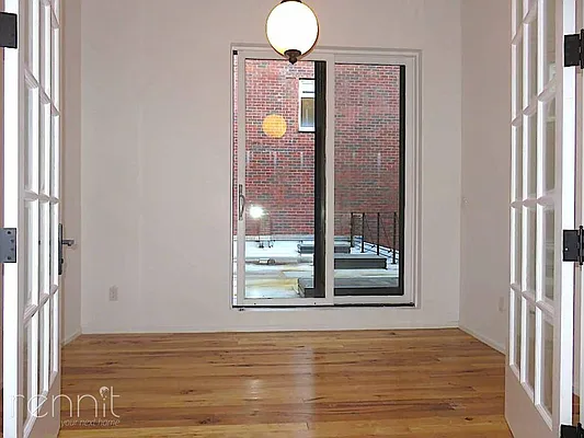 Rented by Rennit Inc. | media 28