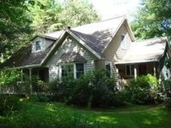 67 Wescott Rd, Gorham, ME 04038