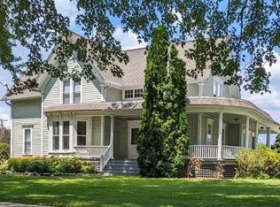 202 W Cherokee Ave, Shabbona, IL 60550