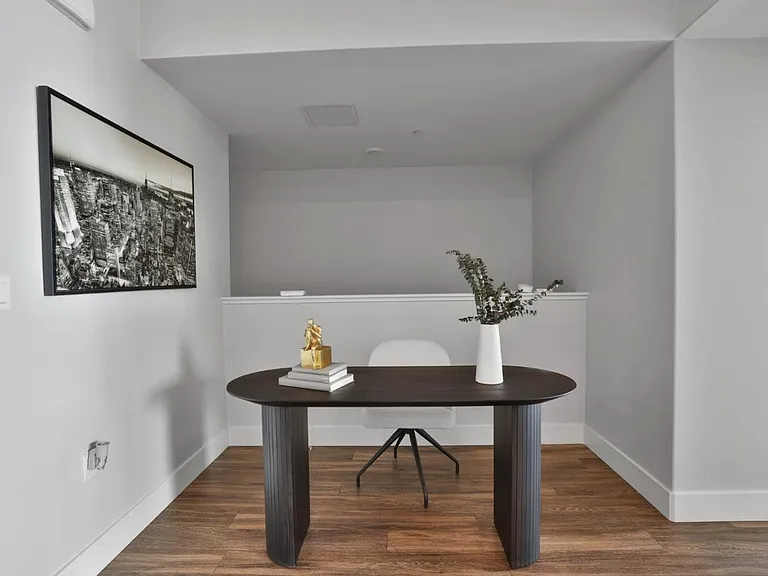 5925 Charlotte Dr #204 — Photo 8