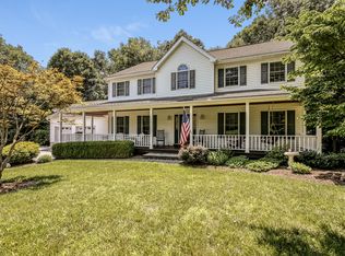 28 Wolz Rd, Hopewell Junction, NY 12533