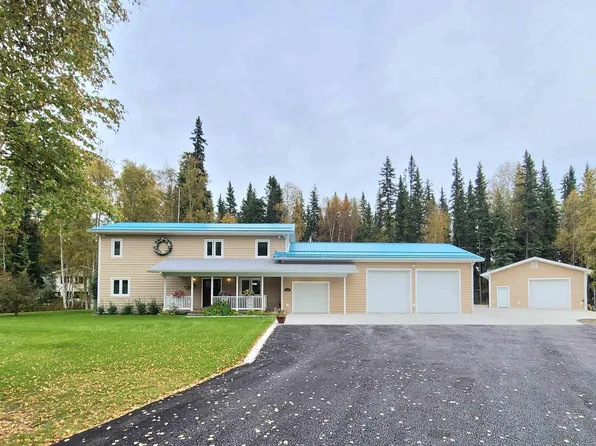 2280 Slate Ct, North Pole, AK 99705