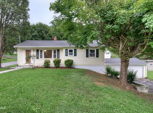 1119 Ledford St, Elizabethton, TN 37643