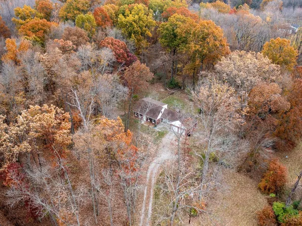 3266 Sugartree Rd, Bethel, OH 45106