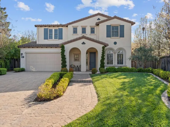 101 Mansfield Dr, Mountain View, CA 94040