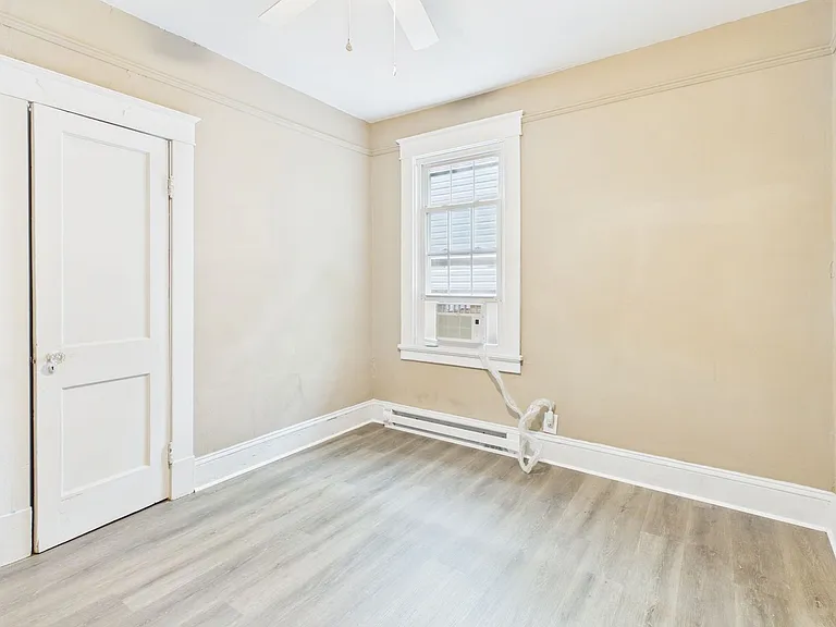 2412 Concord Ave — Photo 20