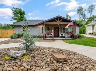 637 SW 2nd St, Bentonville, AR 72712