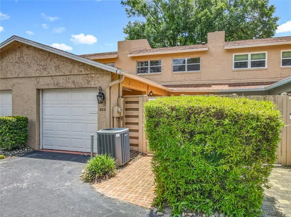 802 Park Lake Cir #2, Maitland, FL 32751