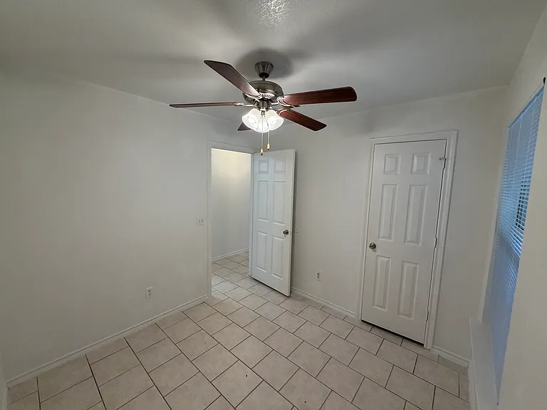 5500 David Strickland Rd — Photo 12
