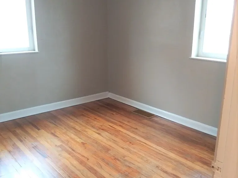 2515 12th Ave N #1 — Photo 14