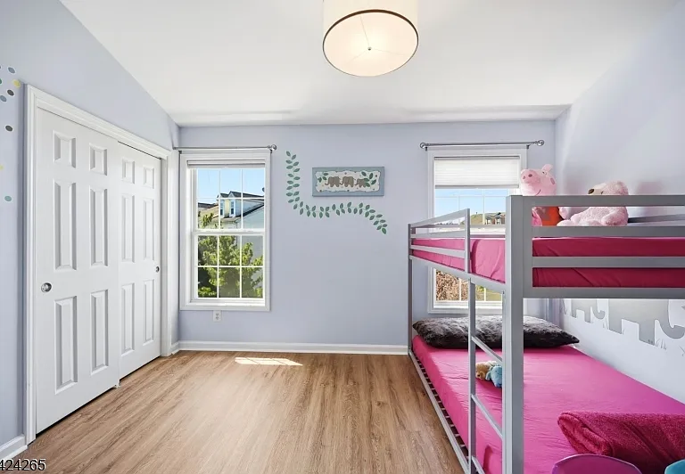 424 Hartford Dr — Photo 33