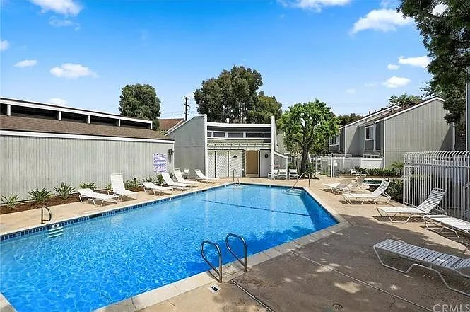 19 Seascape Dr — Photo 12
