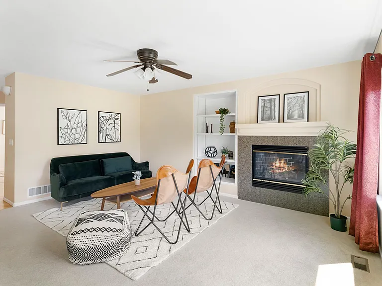2912 Masters Ct — Photo 5