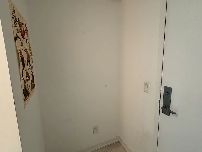 69 Lynn Williams St N #210 — Photo 10