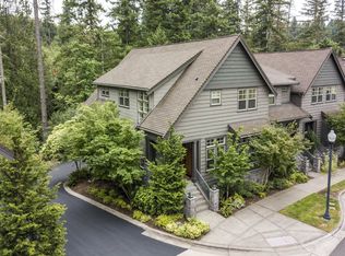 10402 SW Windwood Way, Portland, OR 97225