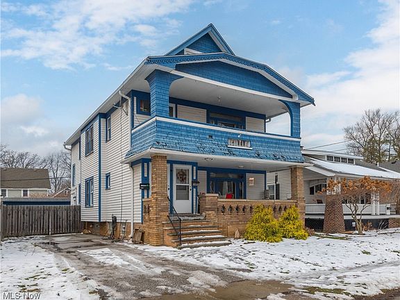 2nd image of 1560 Spring Garden Ave #1562