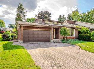 2 Pickwick Pl, Guelph, ON N1H7V8