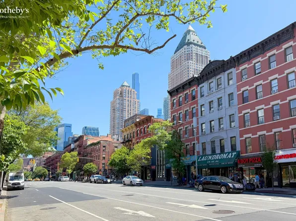 406 West 46th Street 3B image 10 of 10