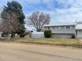 23728 Winterhawk Dr, Caldwell, ID 83607