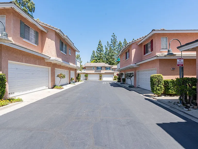 11253 Terra Vista Pkwy #D — Photo 25