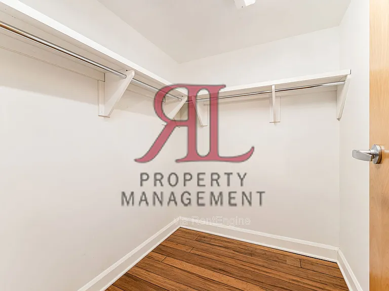 106 N High St #101 — Photo 20