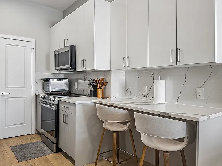 700 Moyer St — Photo 10