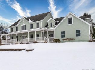 30 Dorset Horn Ln, Bristol, CT 06010
