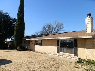 608 SW 18th St, Seminole, TX 79360