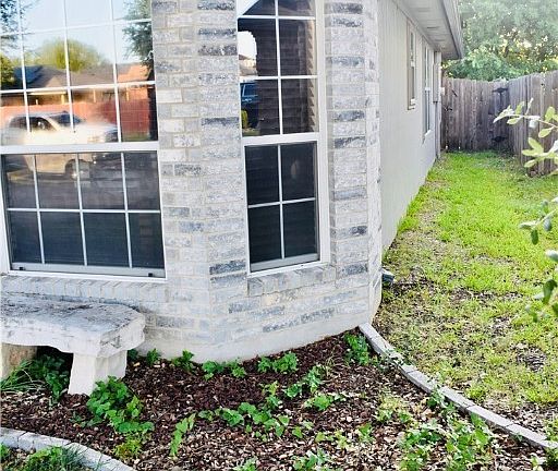 4th image of 2603 Haven Dr
