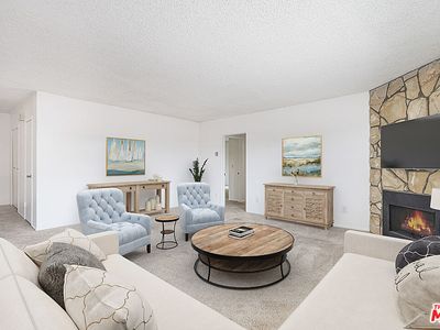 16169 W Sunset Blvd UNIT 102, Pacific Palisades, CA, 90272