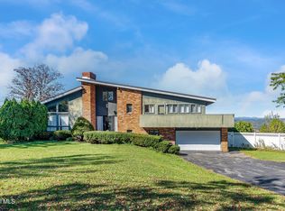 875 Bulls Head Rd, Amsterdam, NY 12010