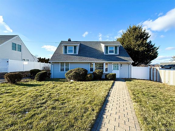 3rd image of 155 Mountaindale Road