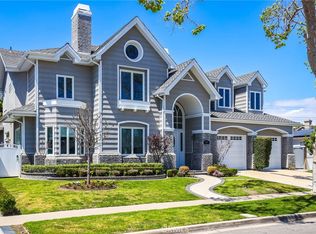 11491 Harrisburg Rd, Los Alamitos, CA 90720