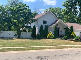 3920 High View Way, Columbus, IN 47203