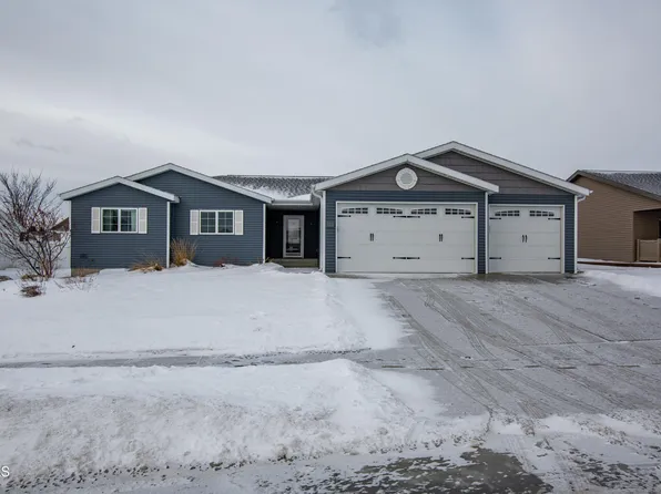 3308 Northrop Dr, Bismarck, ND 58503