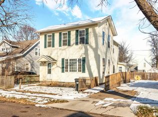 317 Catherine St, Pekin, IL 61554