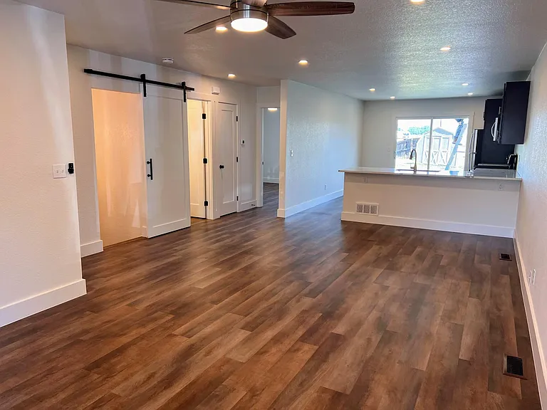 1322 Parker Dr #1322 — Photo 8
