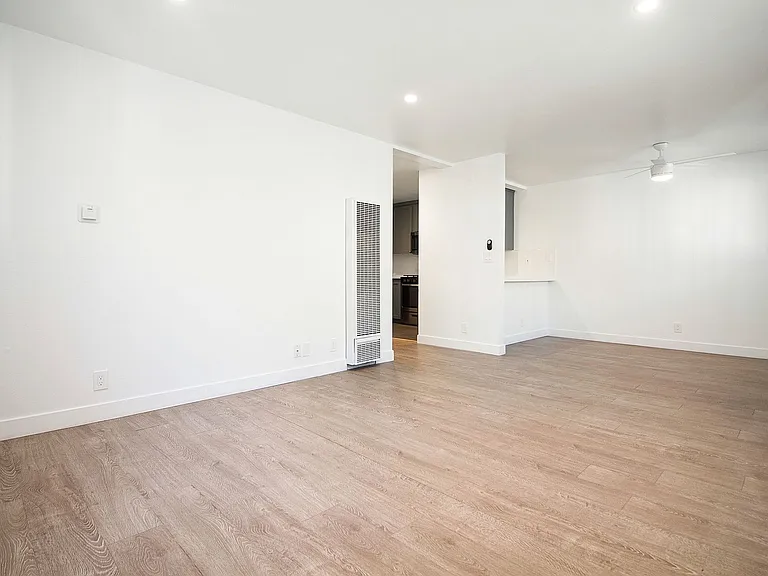 3rd Street Complex — Photo 18