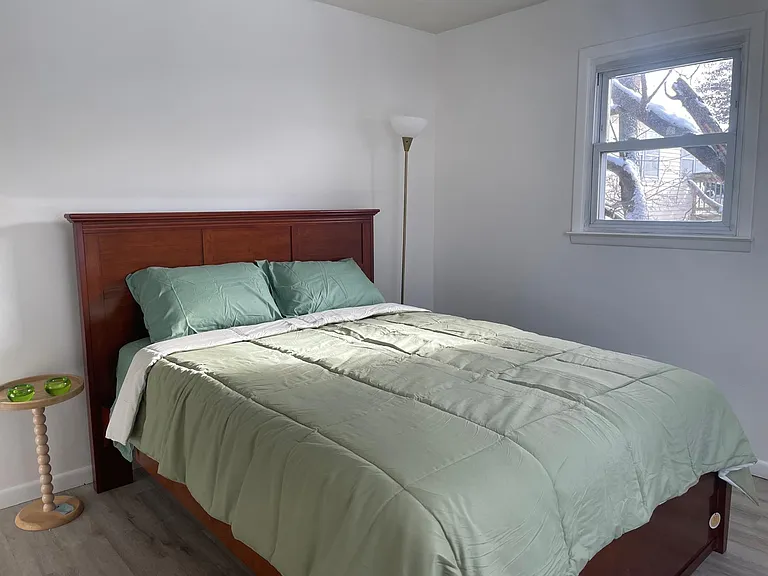 123 N Champlain St — Photo 8