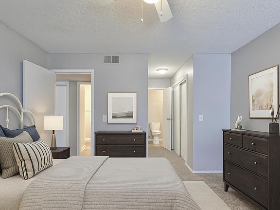 3rd image of 4644 Nolensville Pike #2