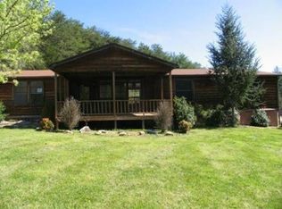 2428 Plank Rd, Natural Bridge, VA 24578