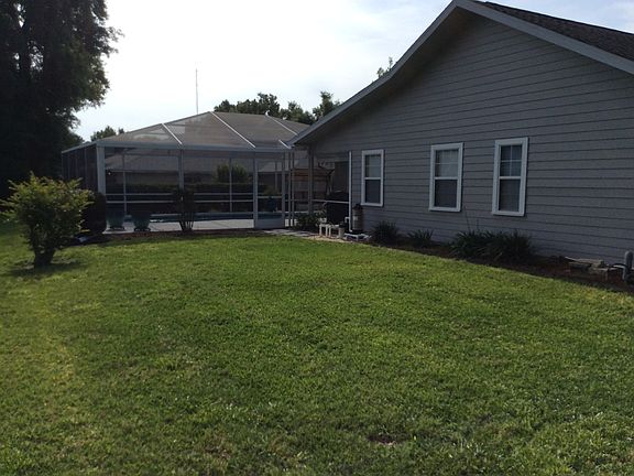 4th image of 5049 NE 7th Pl