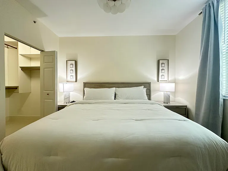 630 Sapodilla Ave #110 — Photo 14