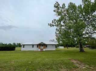 5356 Suncrest Rd, Marianna, FL 32448