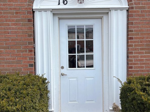16 Huguenot Street #1, New Paltz, NY 12561